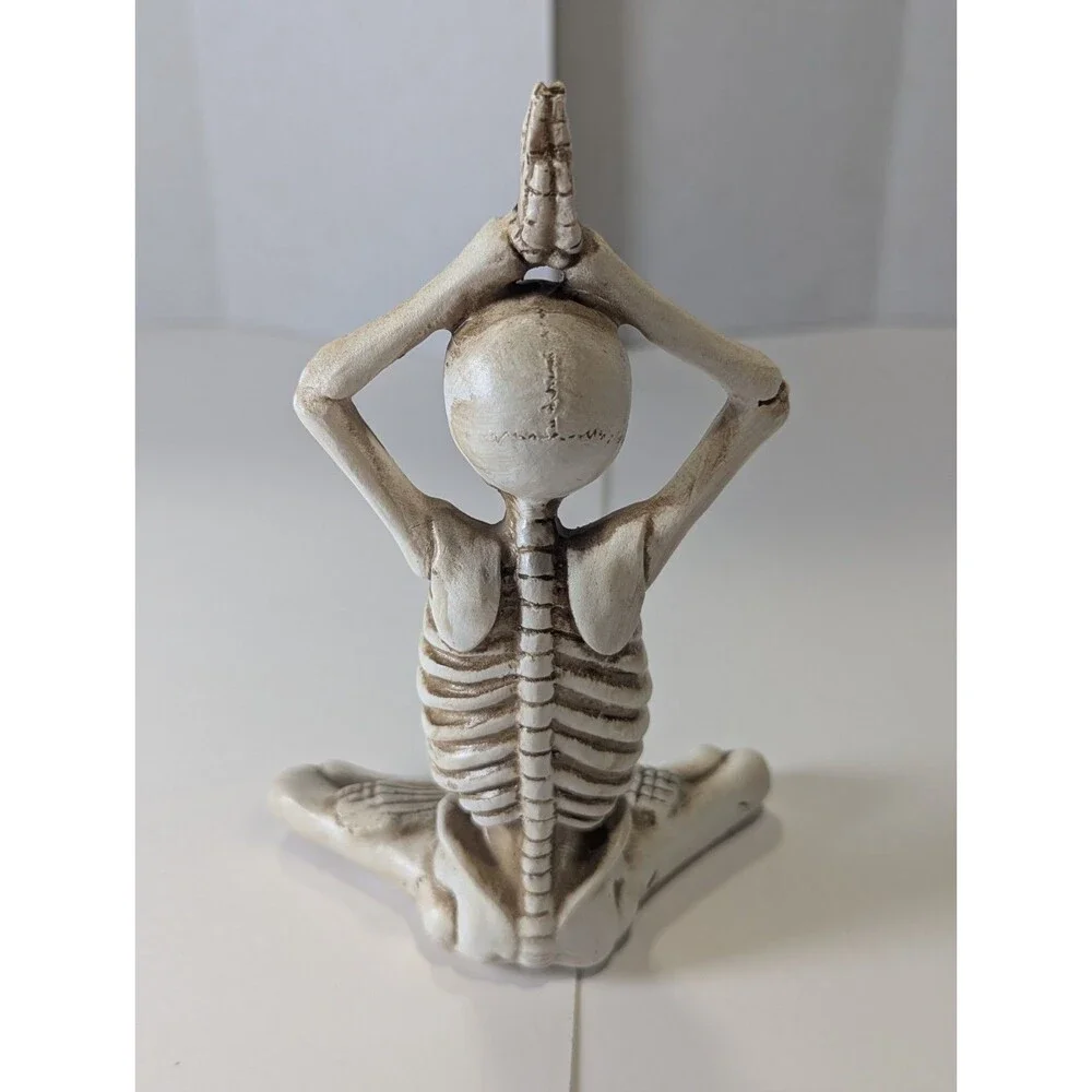Yoga Skeleton Figurine Resin Meditation Namaste Gothic Halloween Decor